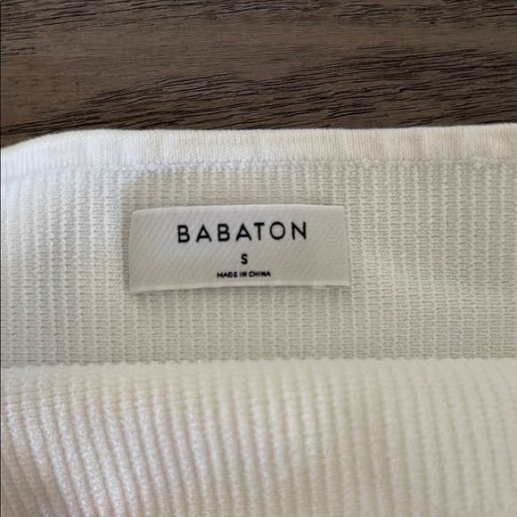 Babaton Ribbed Crop Top - Picture 3 of 4